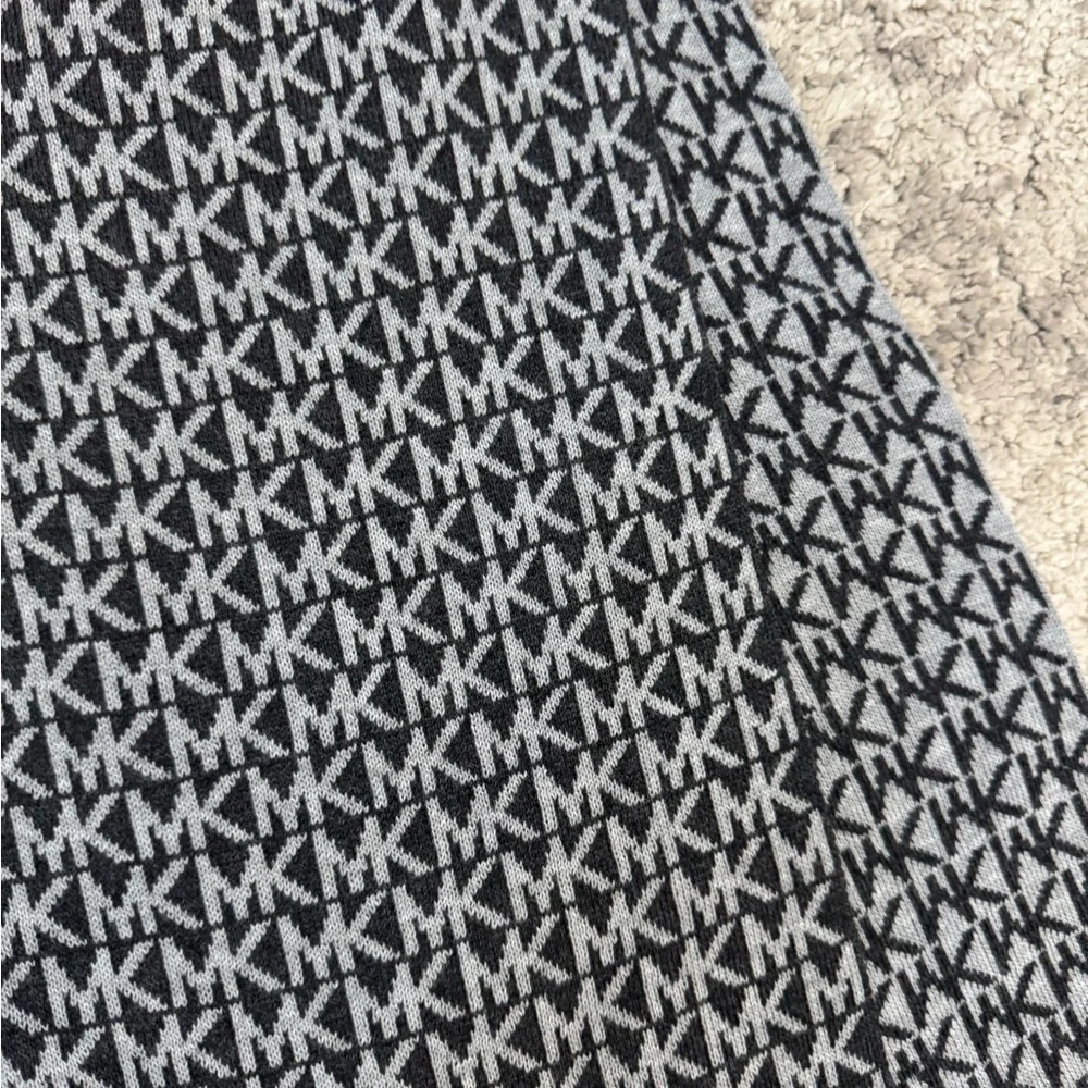 Black and Gray Patterned Michael Kors Scarf
